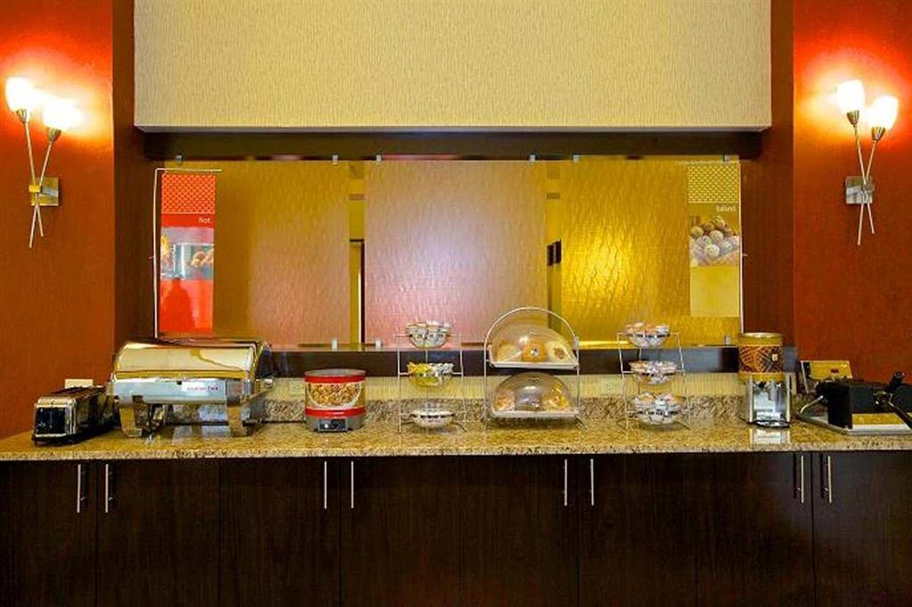 Hampton Inn Atlanta/Douglasville Restoran gambar